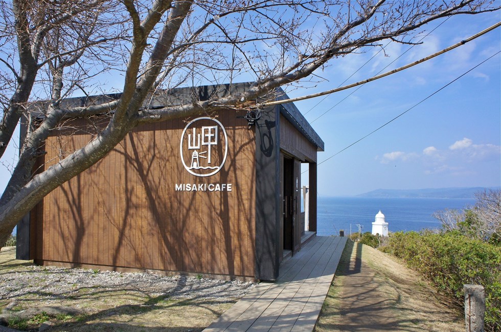 伊王島灯台近くのMISAKI CAFE