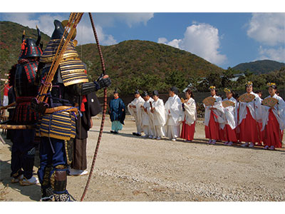 元寇と小茂田浜神社大祭（対馬）