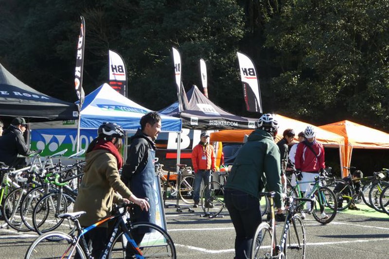 ロードバイク試乗会〈有田ポーセリンパーク 駐車場〉