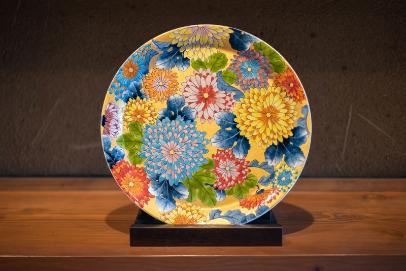 「紅葉と窯開きの旅」で展示されている陶器の画像