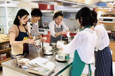 〈COCOLABO Kitchen〉楽しく学べて役立つ料理教室