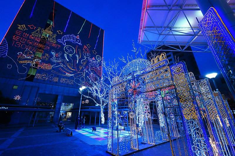 イルミネーション きらきらフェスティバル In Sasebo Vol 25 佐世保市街地 12 25 金 まで ながさきプレスwebマガジン 長崎のタウン情報誌公式サイト