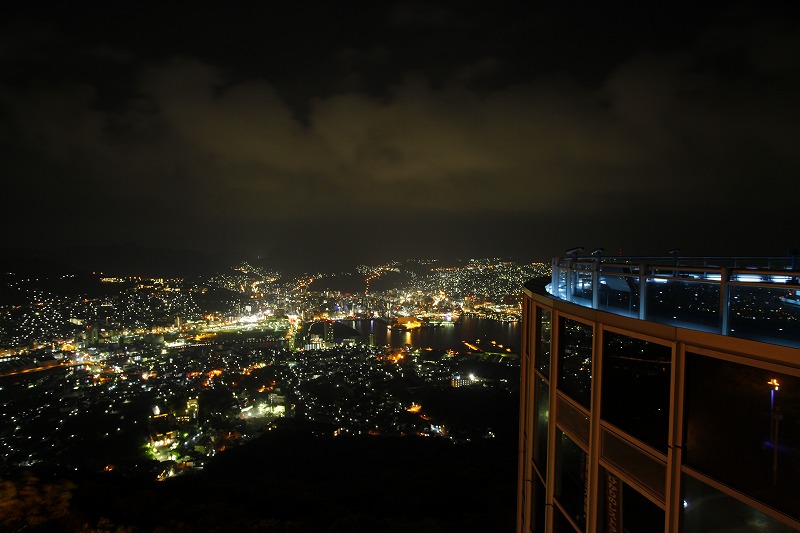 稲佐山の展望台から見える夜景