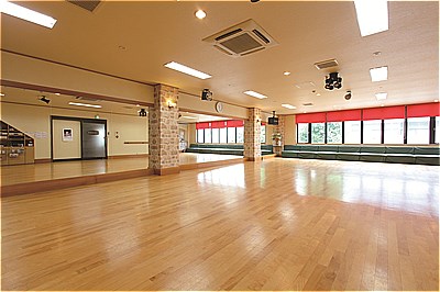 人気ダンススクールが、多目的に使える レンタルスタジオのサービスをスタート!