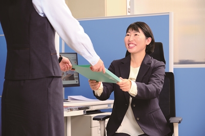 〈扇精光ソリューションズ株式会社〉係長　馬場 聡子さん