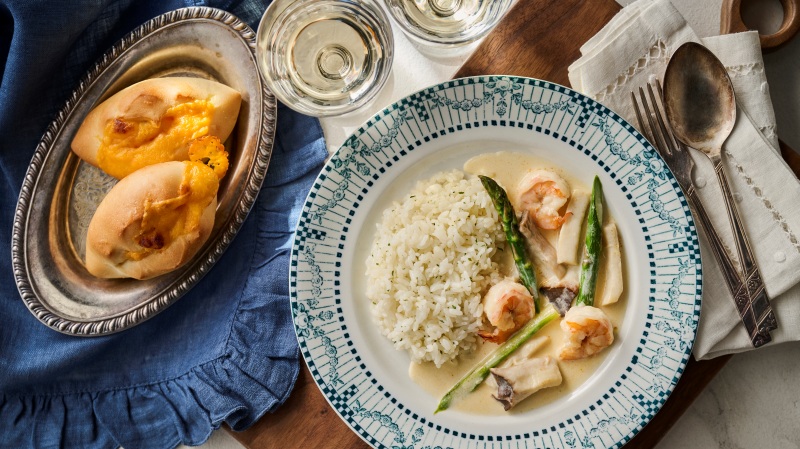 海老のクリームソース&チーズパン