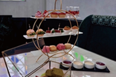 シュガーロードが紡ぐ、甘美なる春のコラボレーション、好評開催中！！