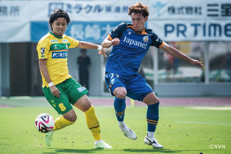 Ｖ・ファーレン長崎 櫛引一紀 選手のプレーの様子
