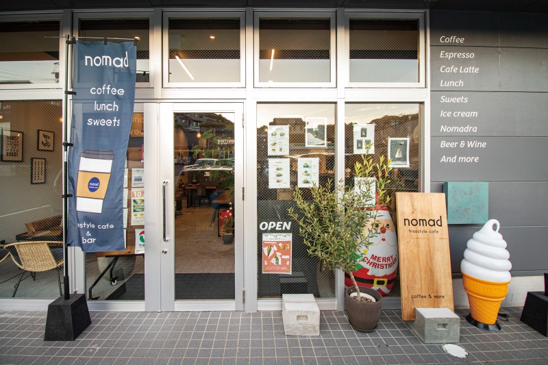 nomad freestyle cafe 外観