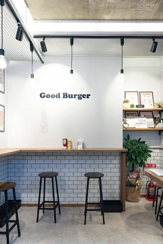 Good Burgerの店内カウンター席