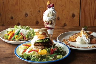 Roxy.Bros Cafeのロコモコやデザート